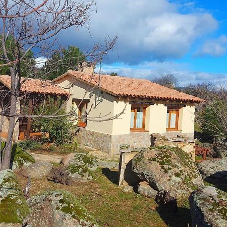 Casa Rural Amarilla Ávila Exteriör bild